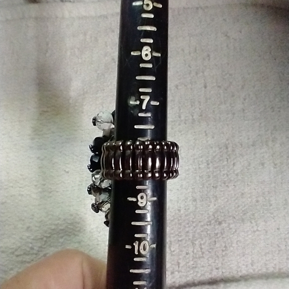 Large cocktail black and clear stretch ring beaded 8 - Picture 2 of 5
